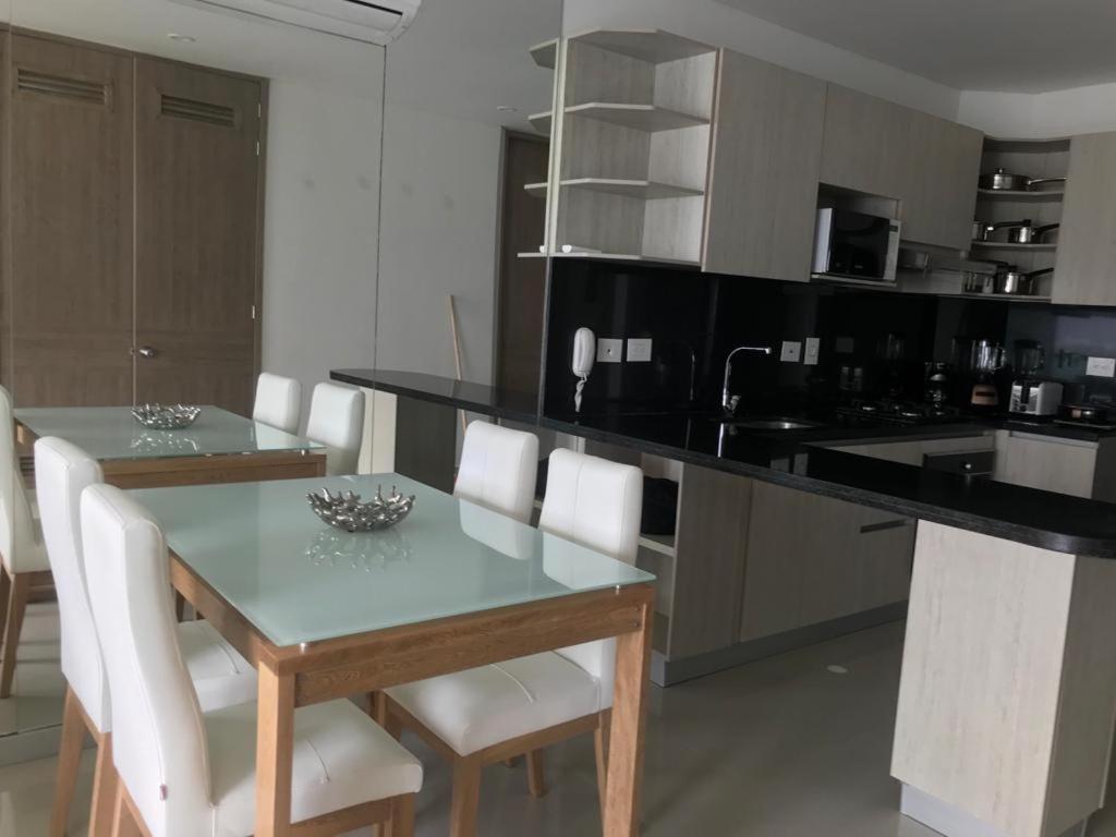 Lago Y Mar Apartamentos Cartagena Eksteriør bilde